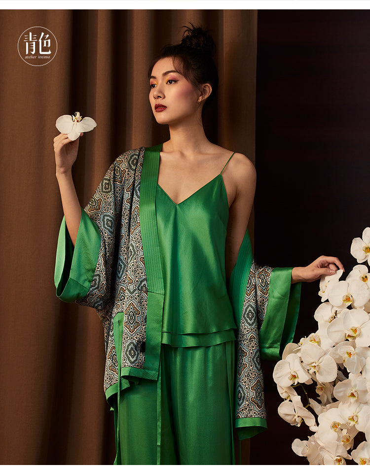 Atelier Intimo Luoshen kimono