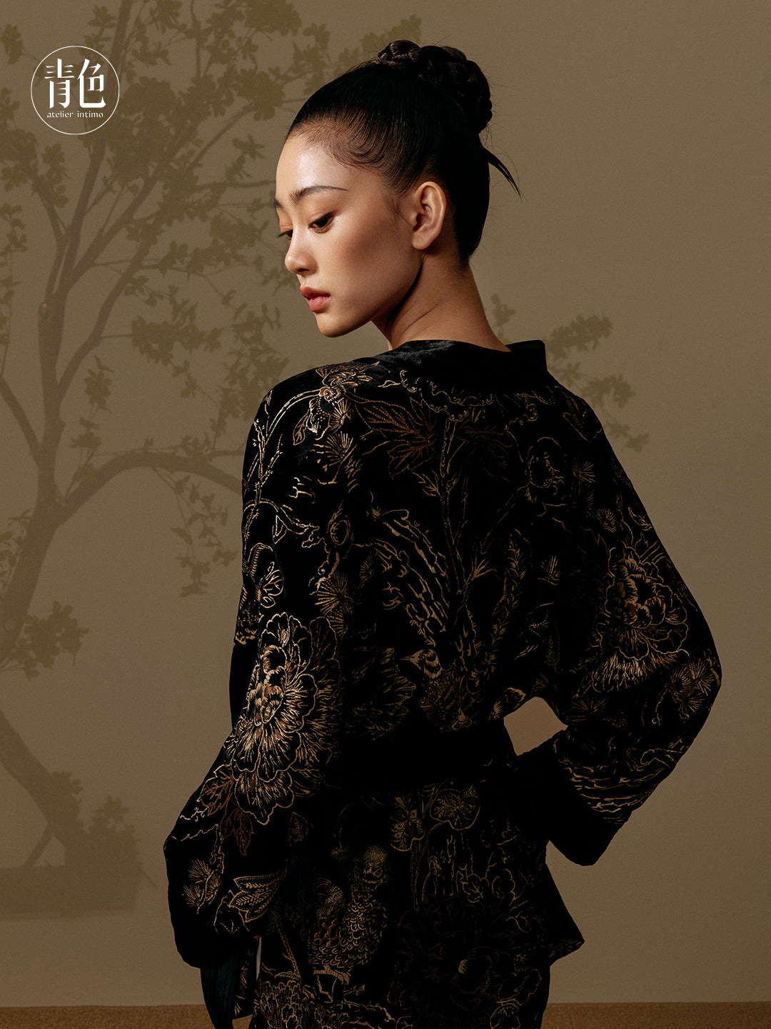 Atelier Intimo Shutang Printed Velvet Short Robe