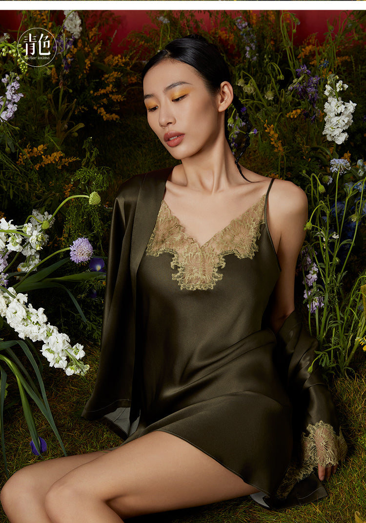 Atelier Intimo RongCao Robe