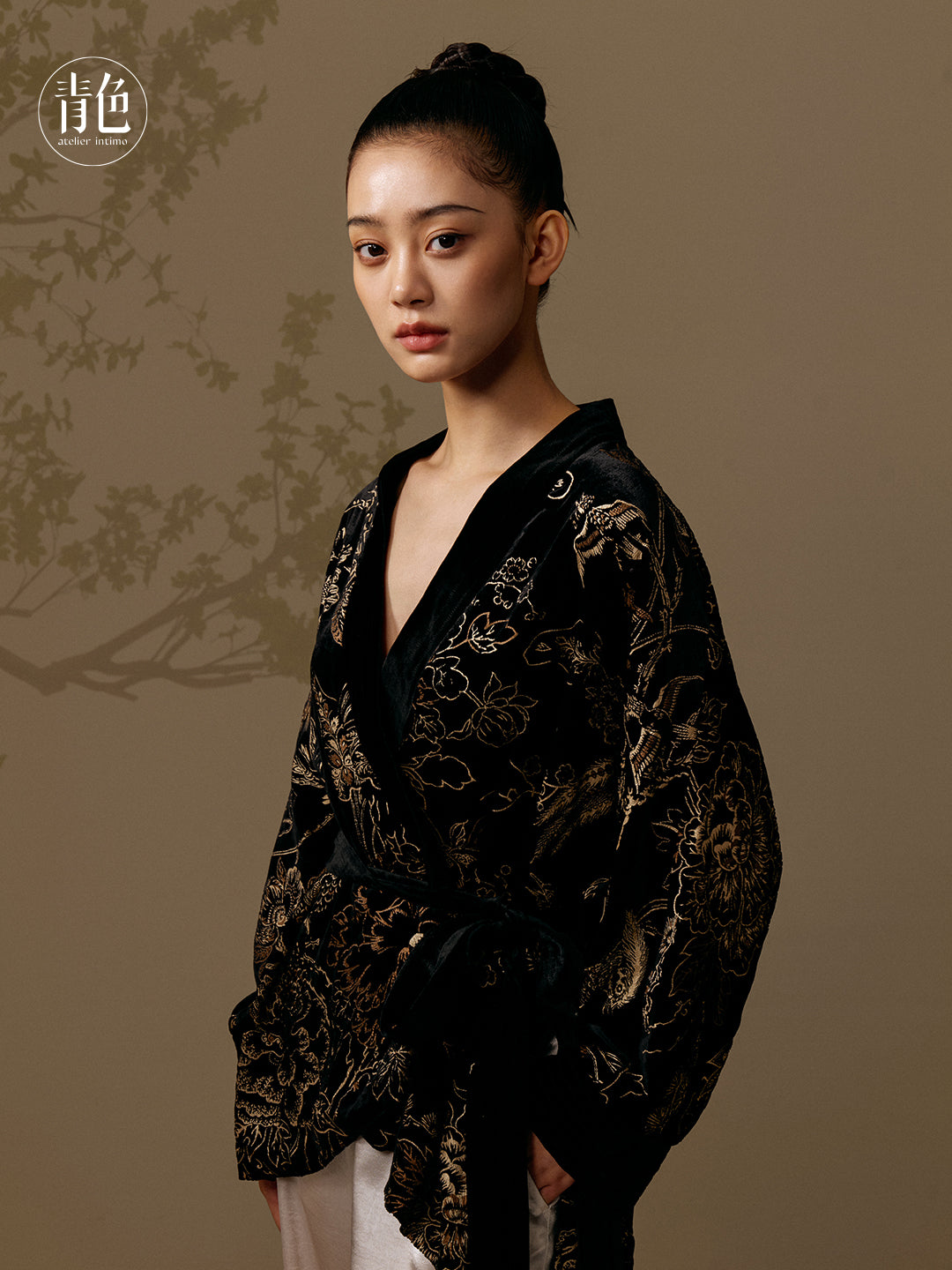 Atelier Intimo Shutang Printed Velvet Short Robe