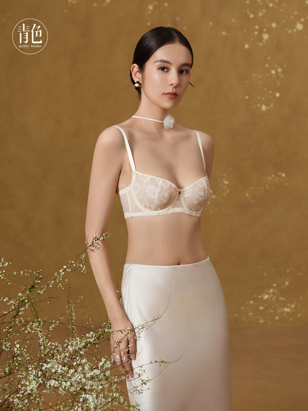 Atelier Intimo Yi Ren 3/4 Cup Bra